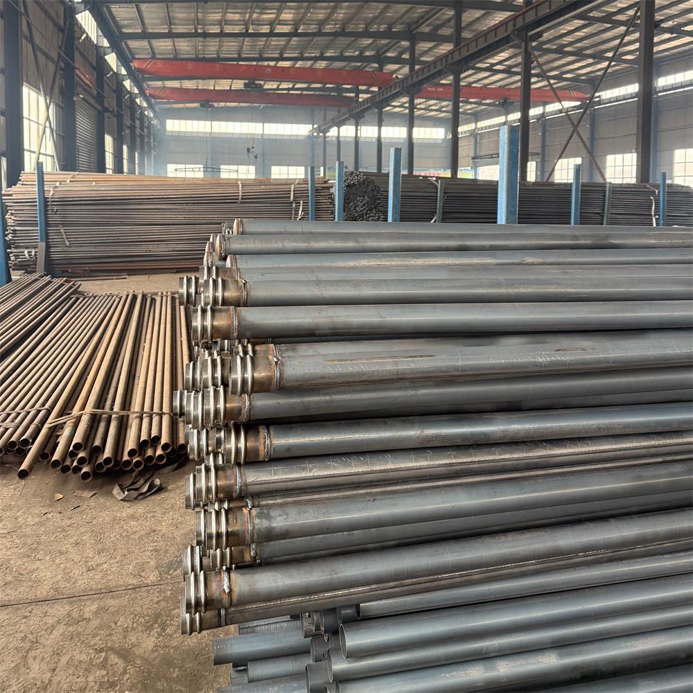 宝益德钢管秦皇岛市销售处 厂区及加工车间